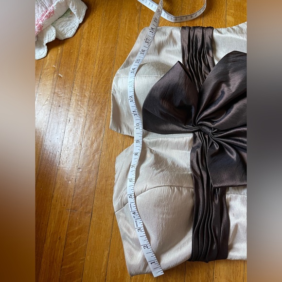 Ballgown size 14 - Picture 10 of 12